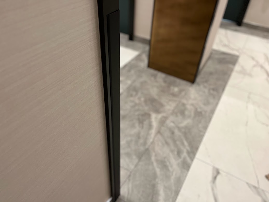 AFTER: Corner Guards Resurfaced in Matte Black