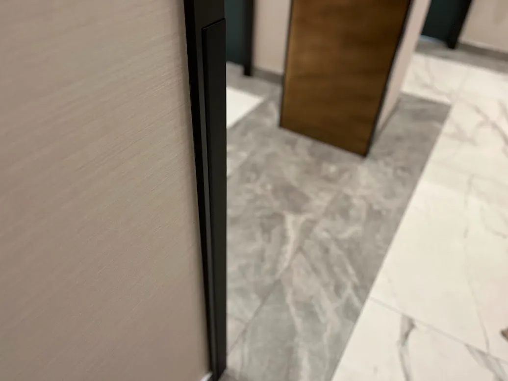 AFTER: Corner Guards Resurfaced in Matte Black