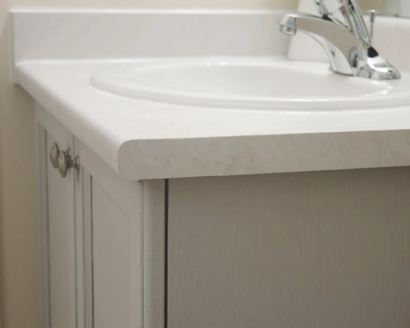 Countertop and Cabinet